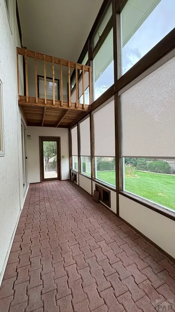 212 Bridle Trail Pueblo CO 81005