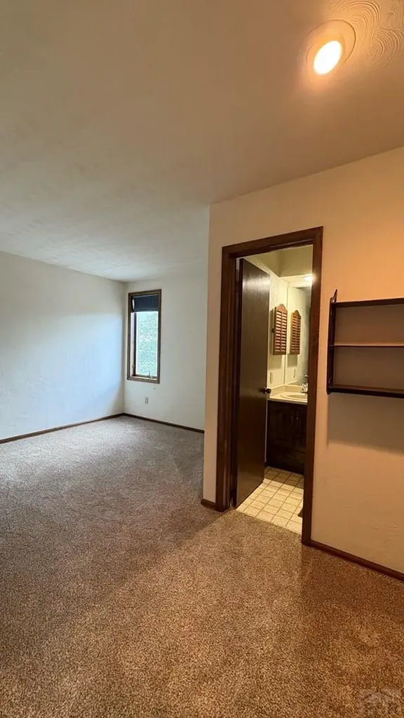 212 Bridle Trail Pueblo CO 81005