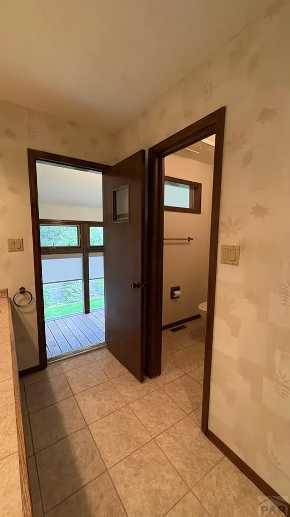 212 Bridle Trail Pueblo CO 81005