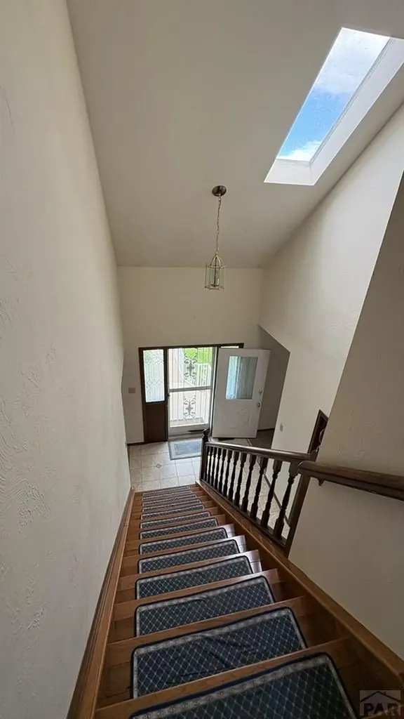 212 Bridle Trail Pueblo CO 81005