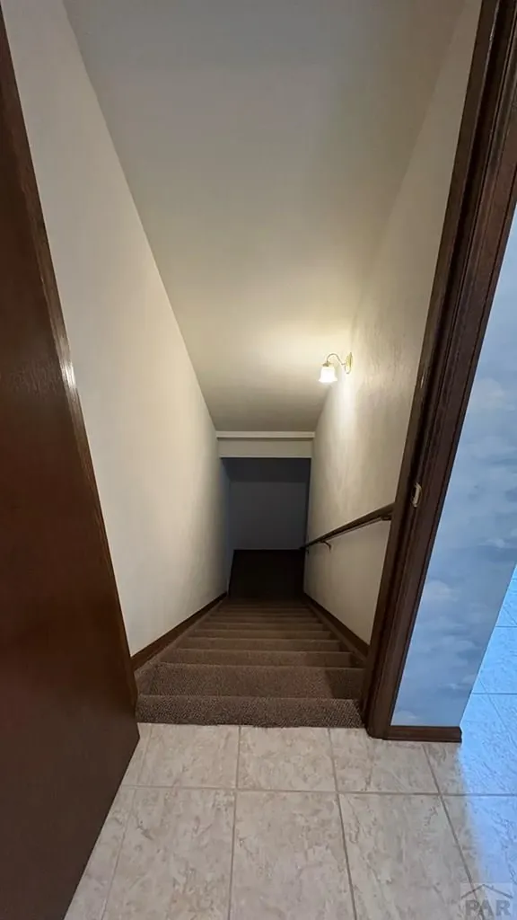 212 Bridle Trail Pueblo CO 81005