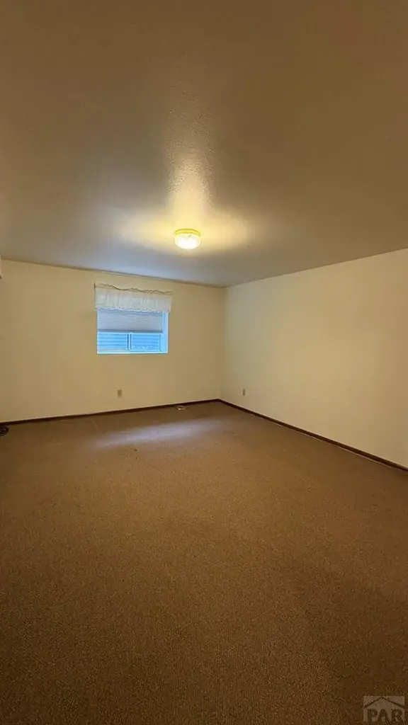 212 Bridle Trail Pueblo CO 81005