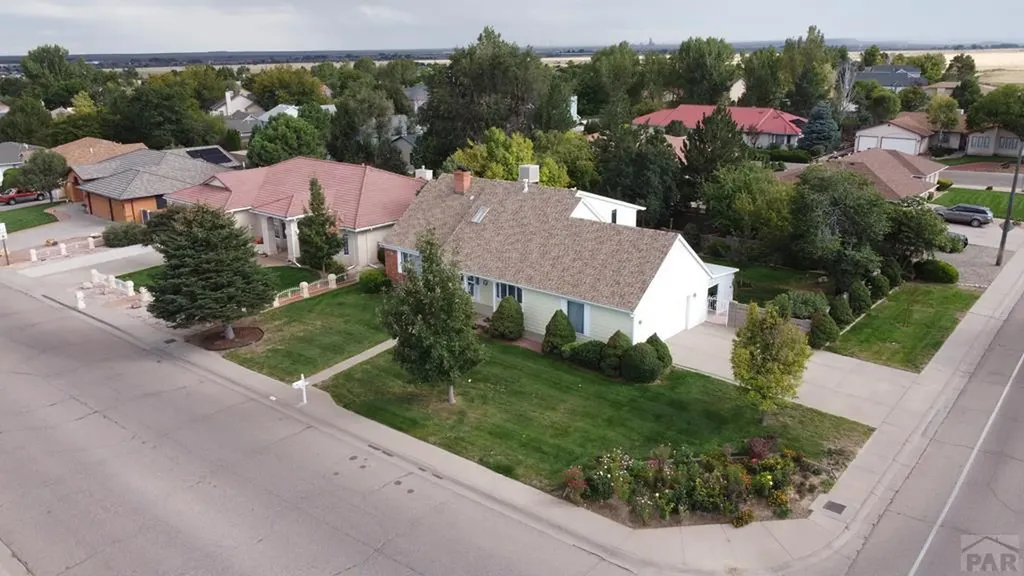 212 Bridle Trail Pueblo CO 81005