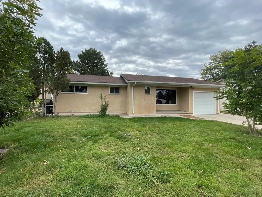 36 Scotland Road Pueblo CO 81001