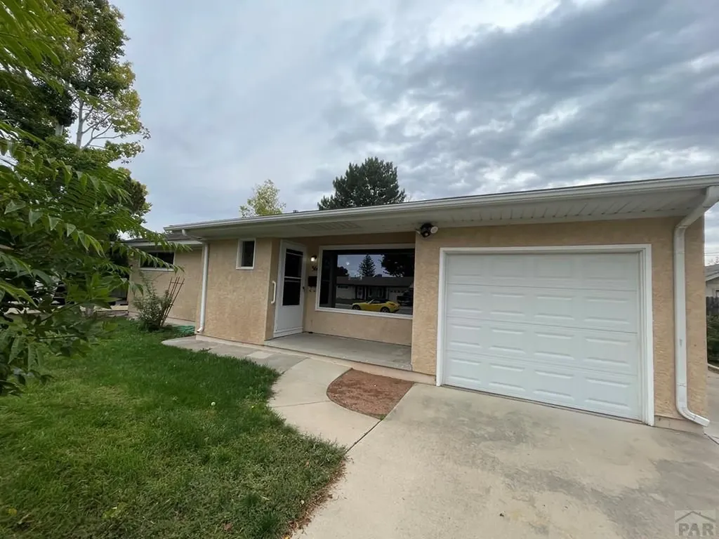 36 Scotland Road Pueblo CO 81001
