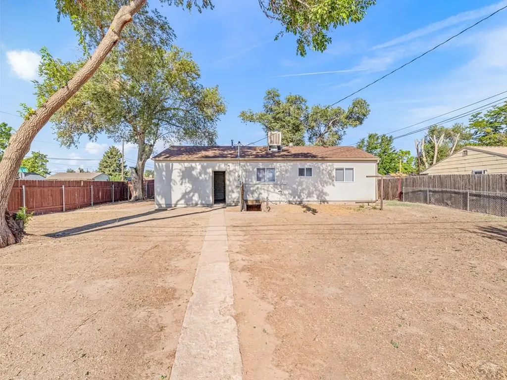 2426 Ontario Street Pueblo CO 81005