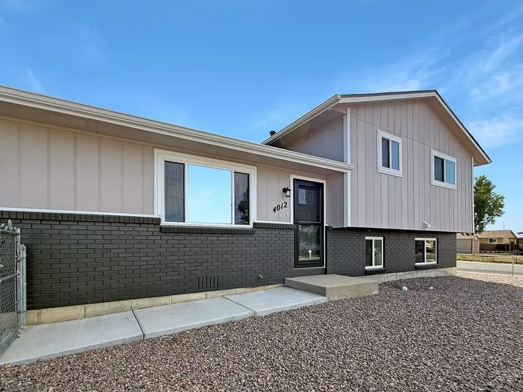 4012 Crestview Drive Pueblo CO 81008