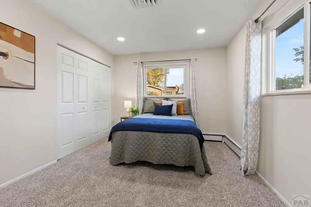 27 Radcliff Lane Pueblo CO 81005