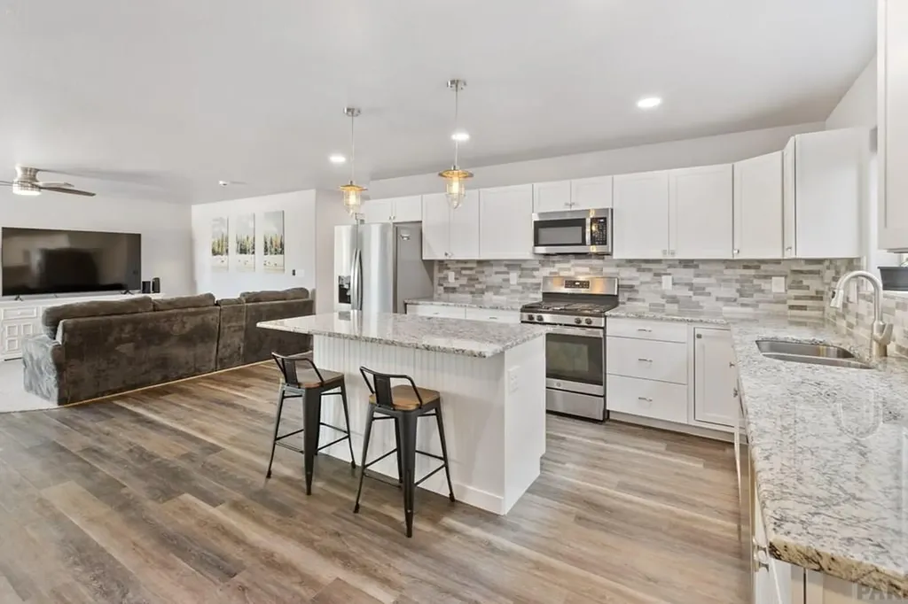 622 Cowboy Way Canon City CO 81212