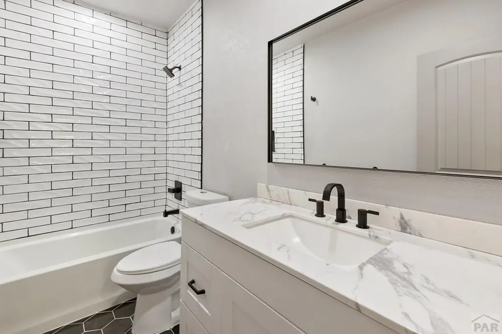 622 Cowboy Way Canon City CO 81212