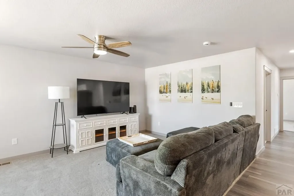 622 Cowboy Way Canon City CO 81212