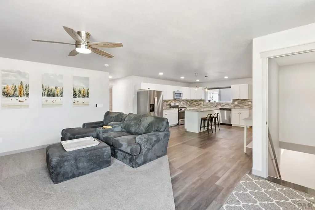 622 Cowboy Way Canon City CO 81212