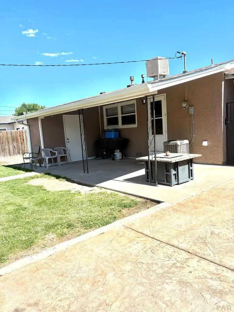 2015 Driftwood Lane Pueblo CO 81005