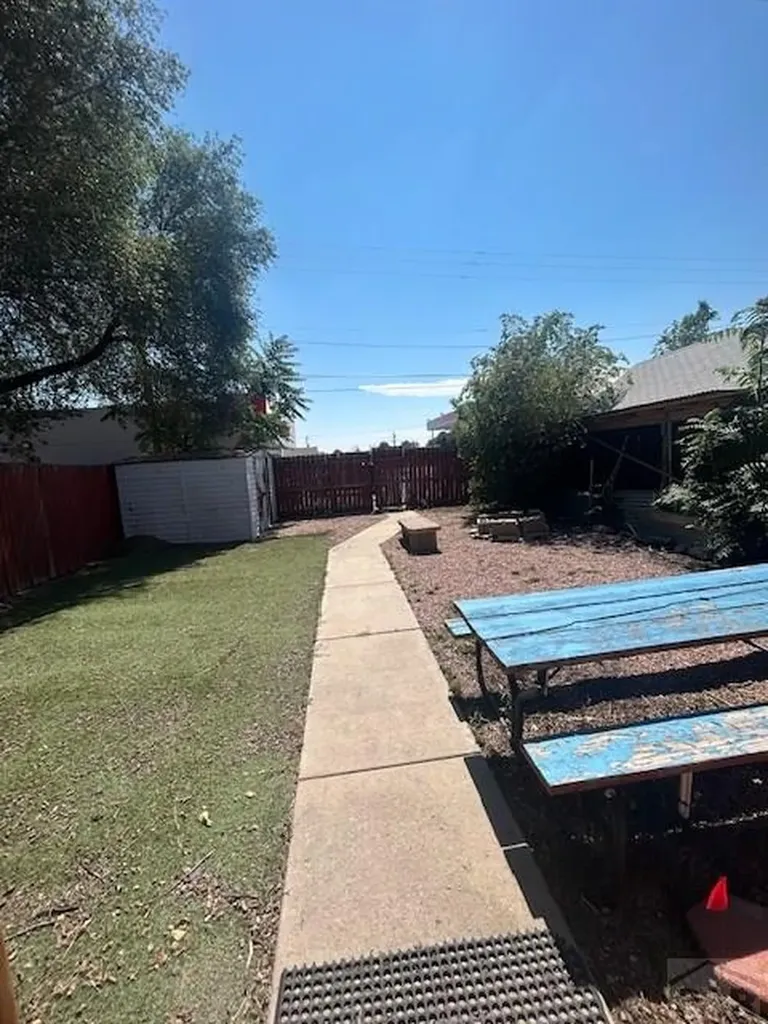 2104 E 5th Street Pueblo CO 81001