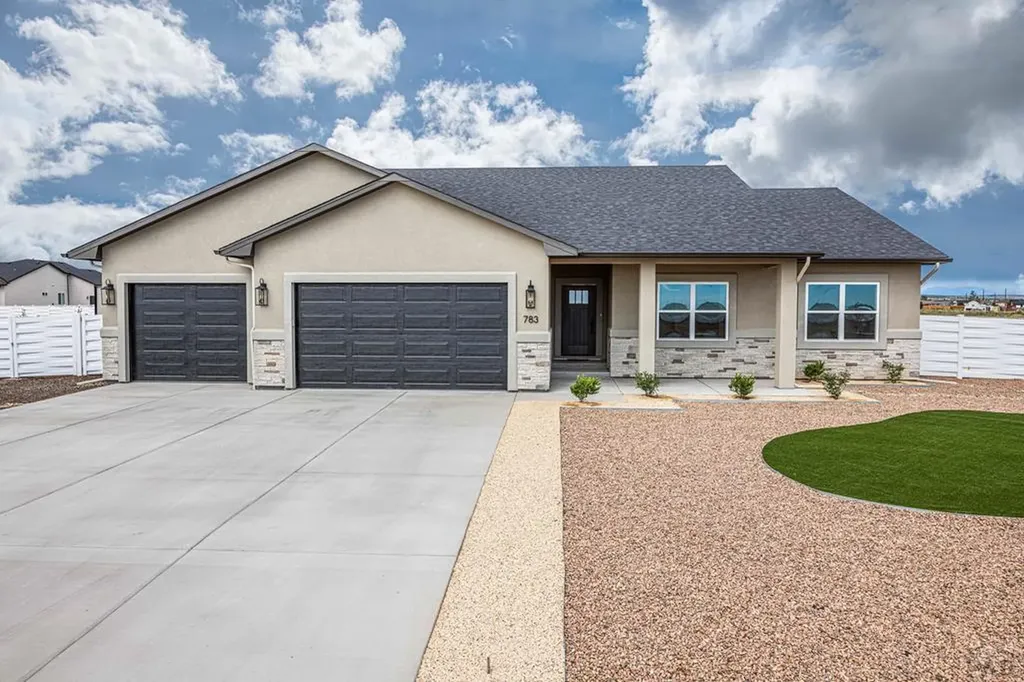 783 N Snyder Pueblo West CO 81007