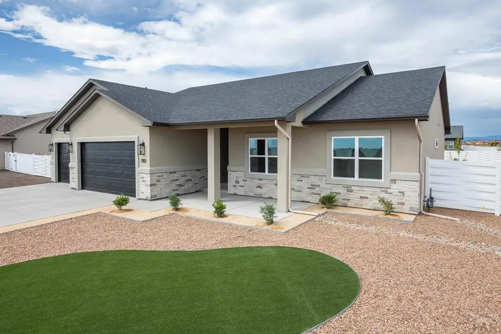 783 N Snyder Pueblo West CO 81007