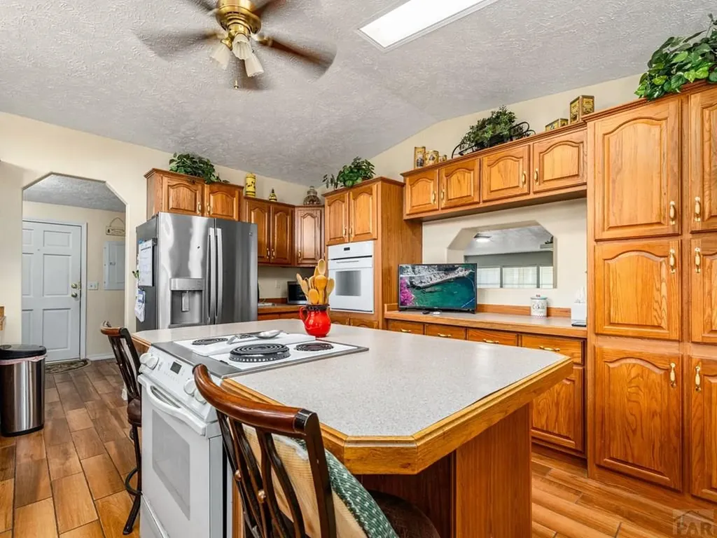 745 38th Lane Pueblo CO 81006