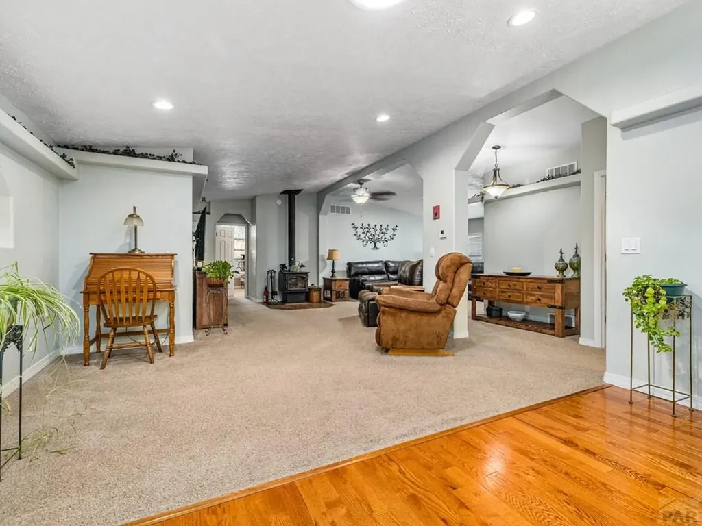 745 38th Lane Pueblo CO 81006