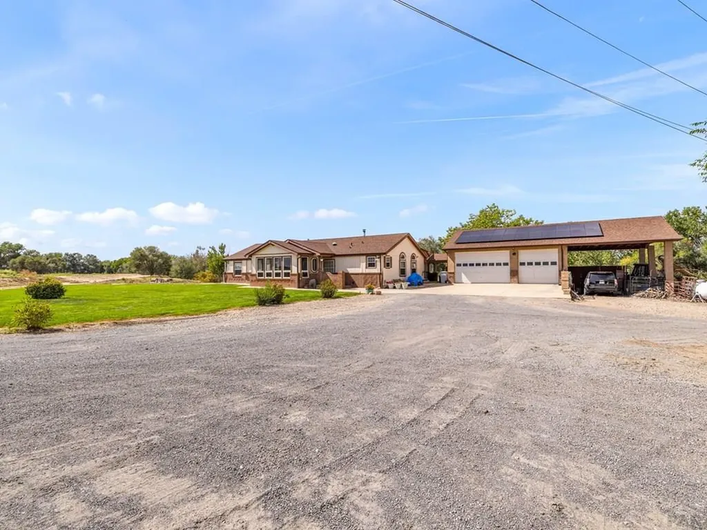 745 38th Lane Pueblo CO 81006