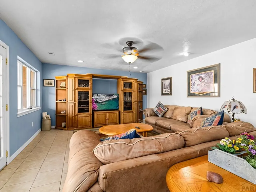 745 38th Lane Pueblo CO 81006