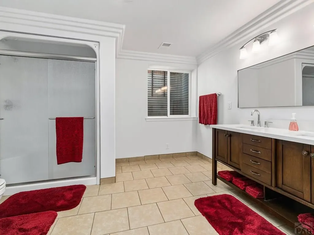 745 38th Lane Pueblo CO 81006