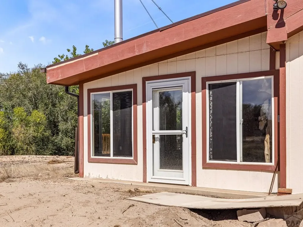 745 38th Lane Pueblo CO 81006