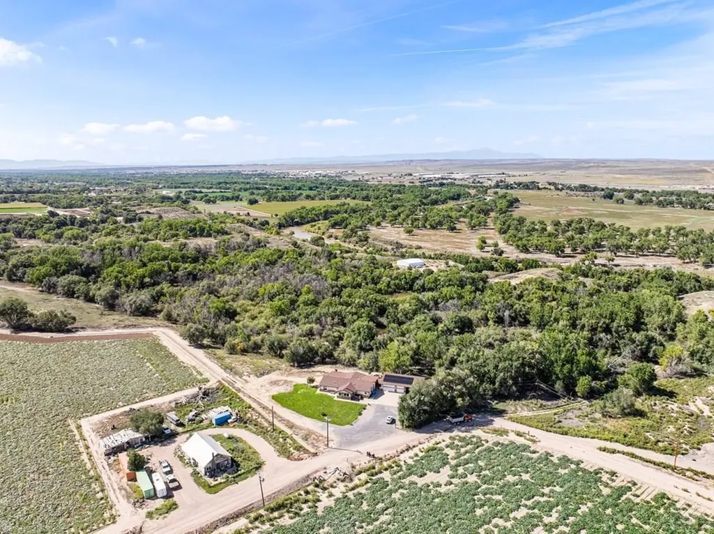 745 38th Lane Pueblo CO 81006