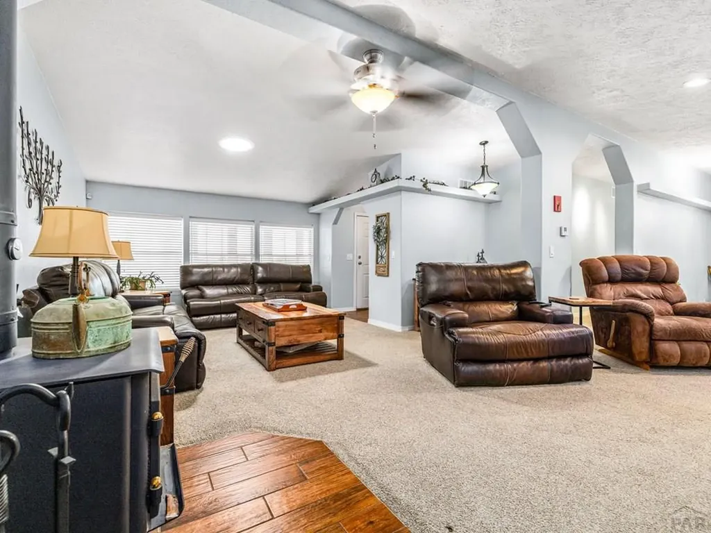 745 38th Lane Pueblo CO 81006