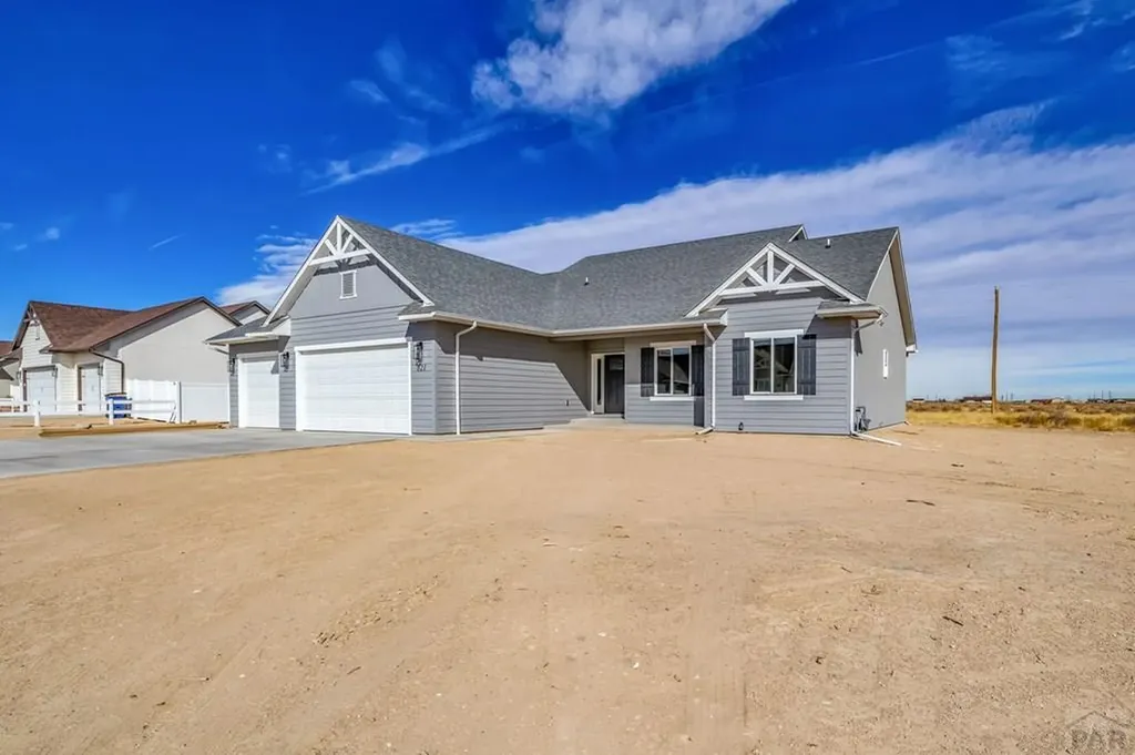 866 E Snyder Pueblo West CO 81007