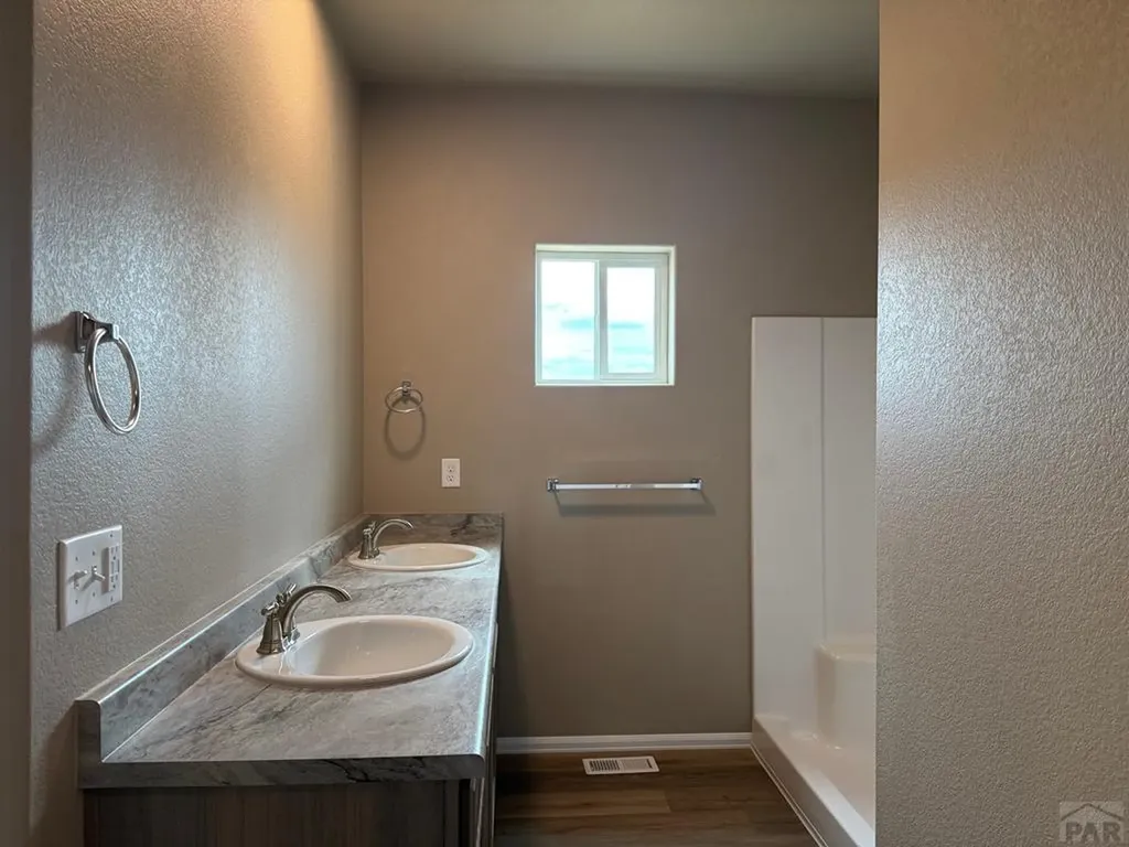 5216 Gannet Lane Pueblo CO 81008