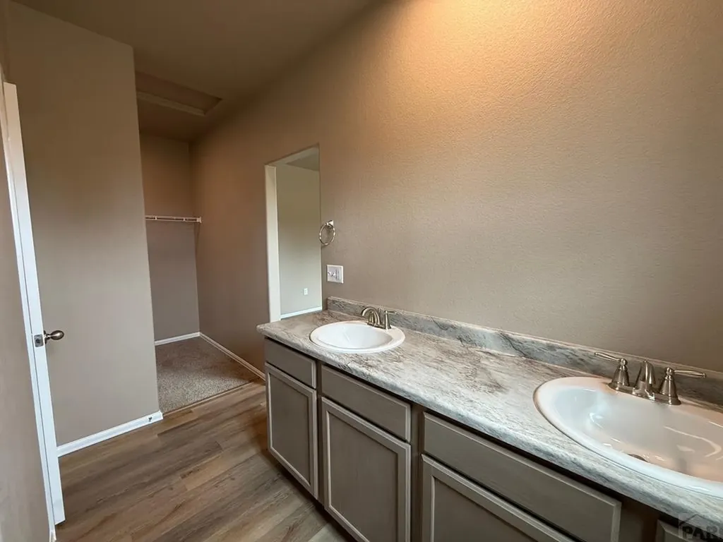 5216 Gannet Lane Pueblo CO 81008