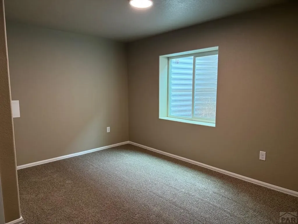 5216 Gannet Lane Pueblo CO 81008