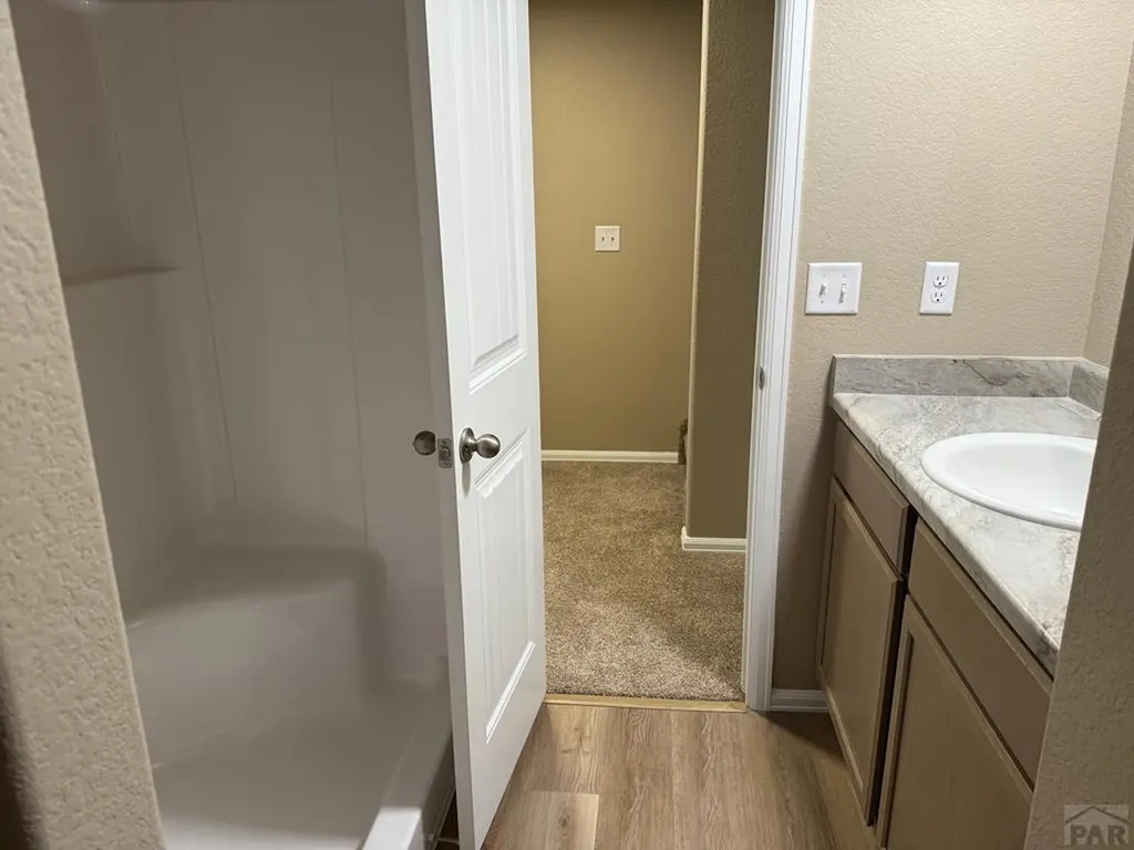 5216 Gannet Lane Pueblo CO 81008