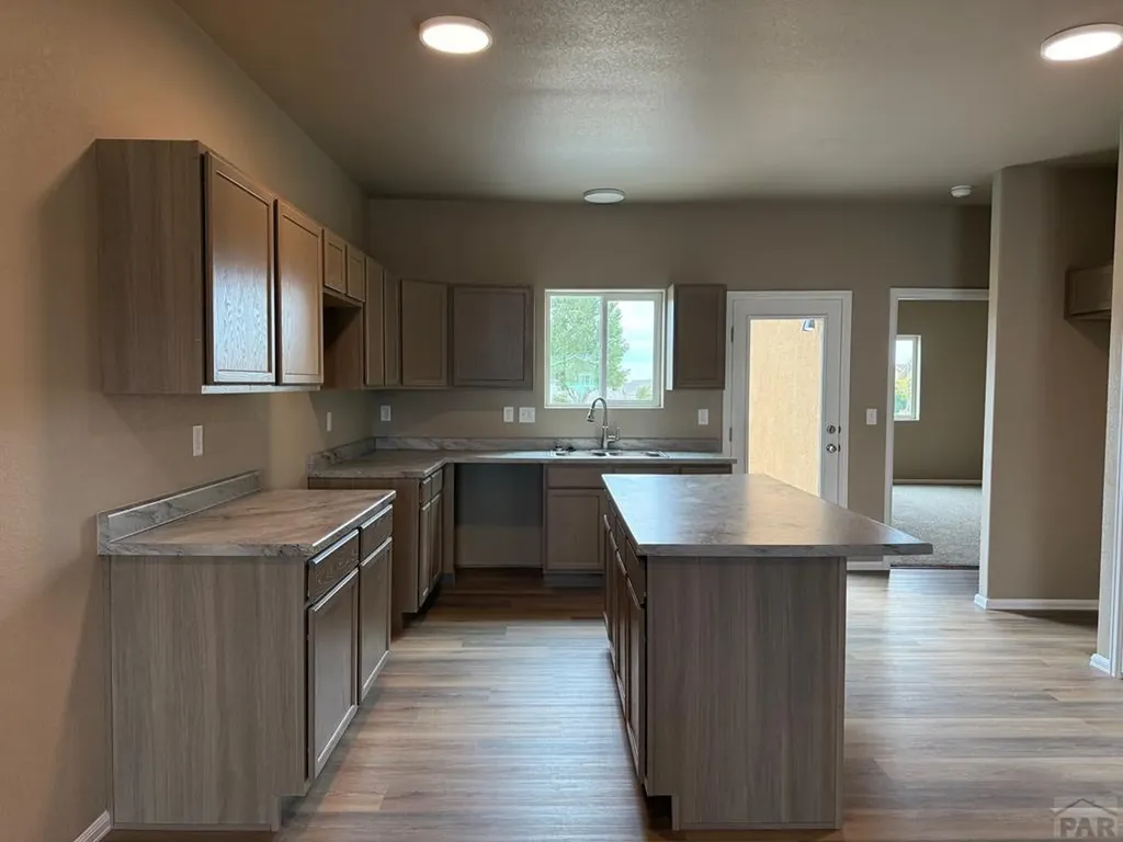 5216 Gannet Lane Pueblo CO 81008