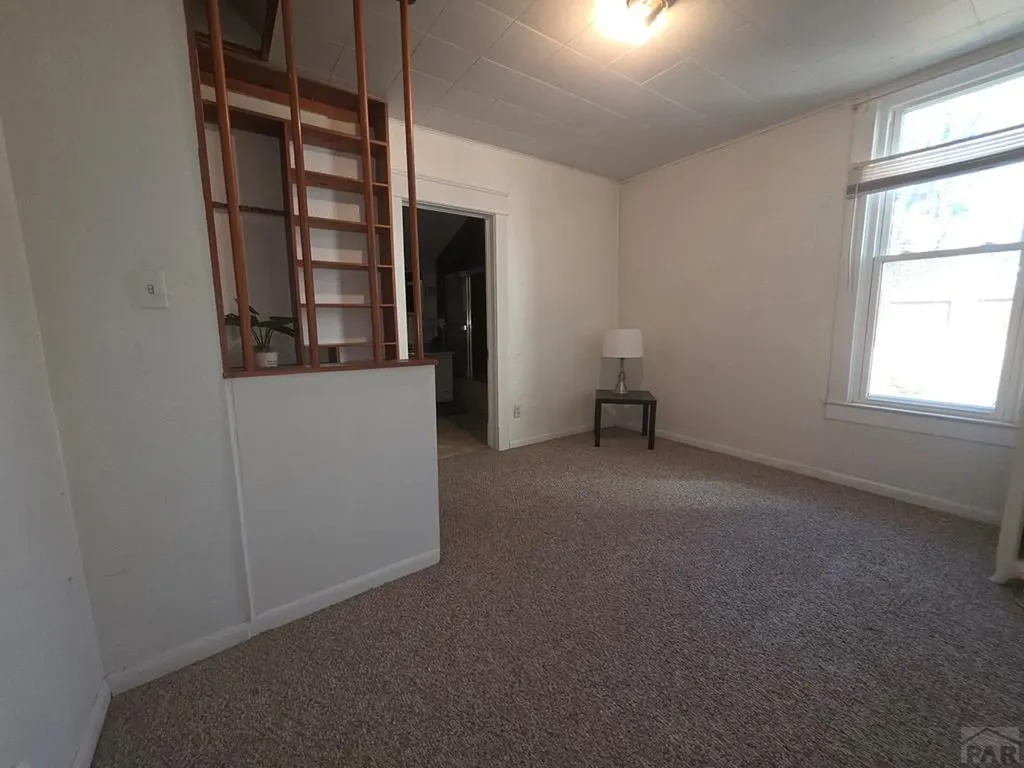 2409 West Street Pueblo CO 81003