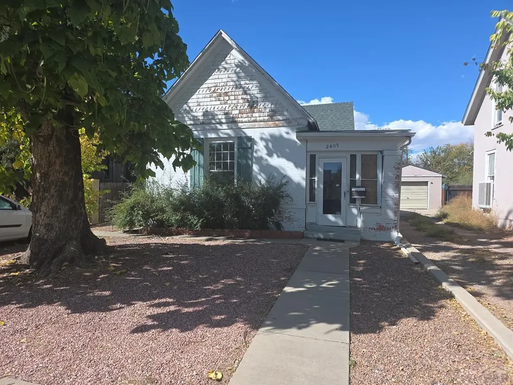 2409 West Street Pueblo CO 81003