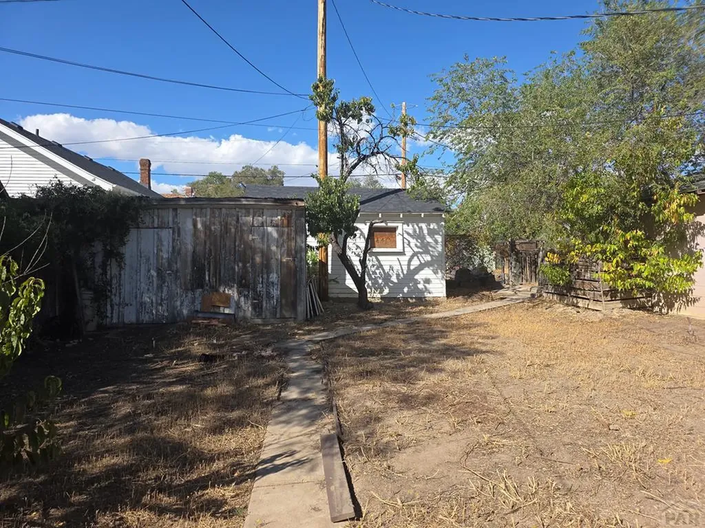 2409 West Street Pueblo CO 81003