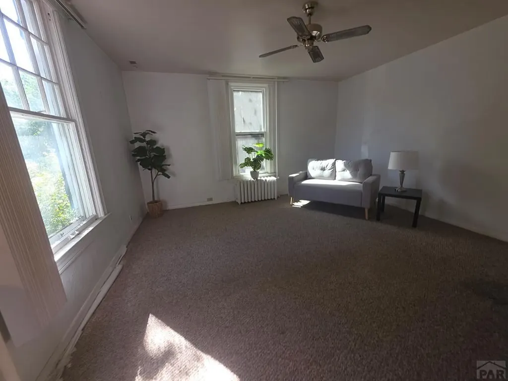 2409 West Street Pueblo CO 81003