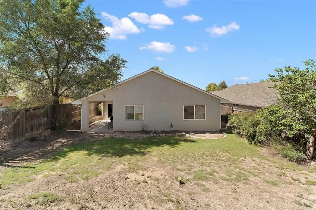 814 Edna Lane Pueblo CO 81005