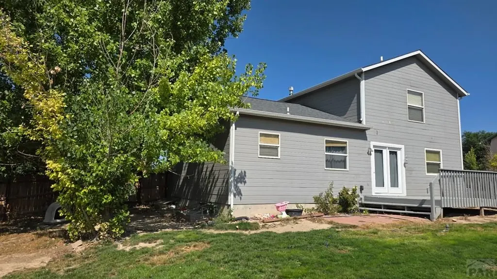 110 W Blakeland Drive Pueblo West CO 81007