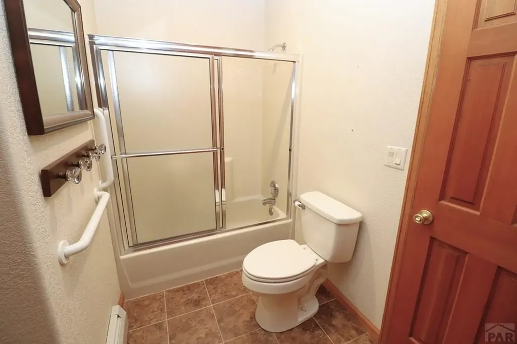 3990 North Creek Road Beulah CO 81023