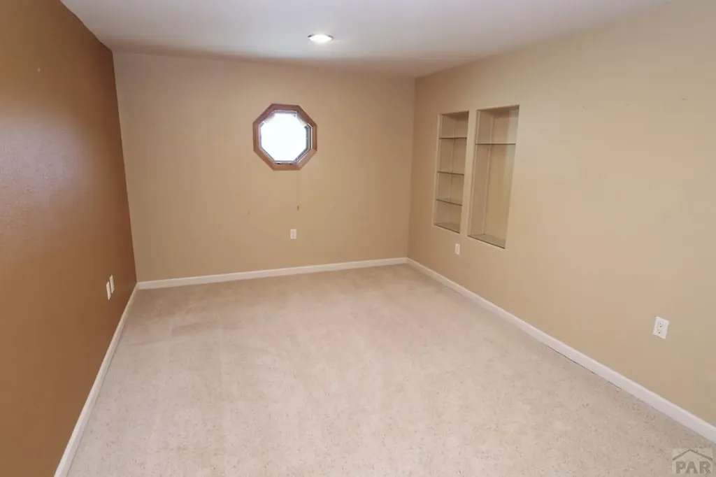 3990 North Creek Road Beulah CO 81023