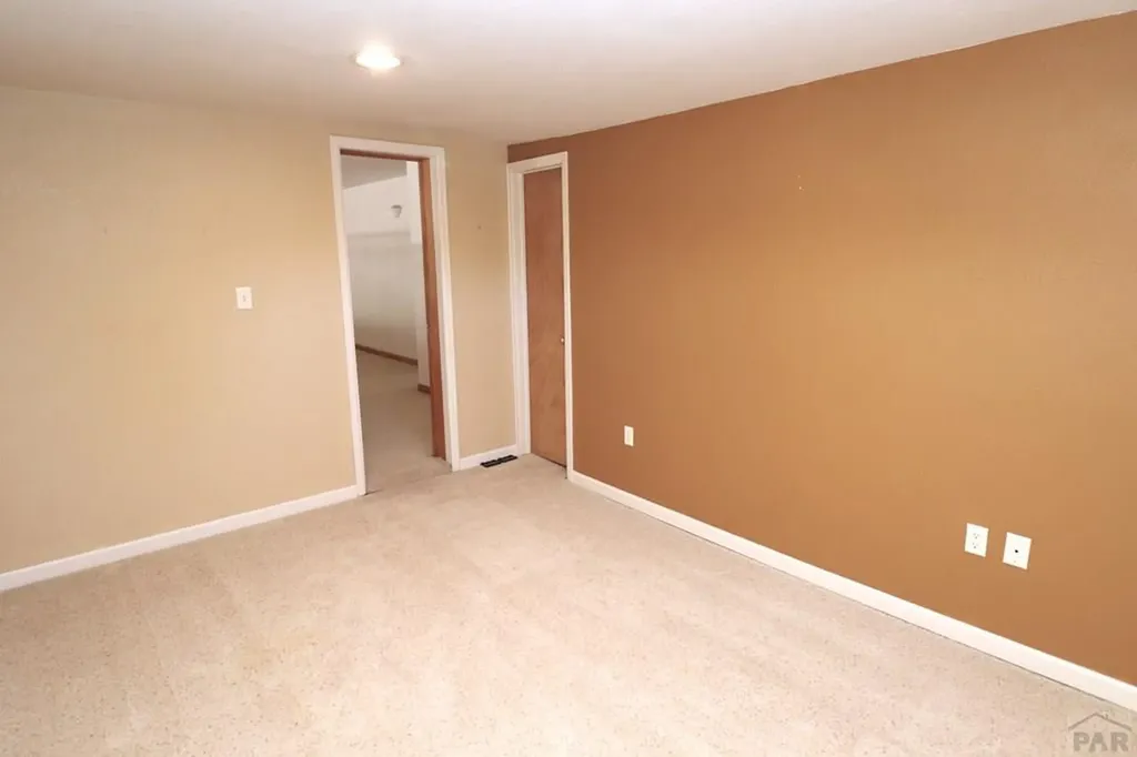 3990 North Creek Road Beulah CO 81023