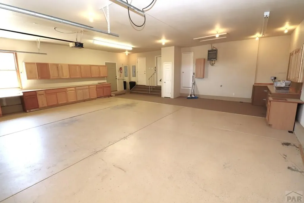 3990 North Creek Road Beulah CO 81023