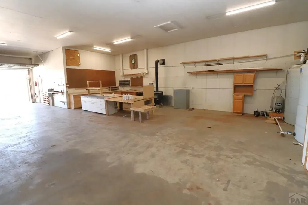 3990 North Creek Road Beulah CO 81023