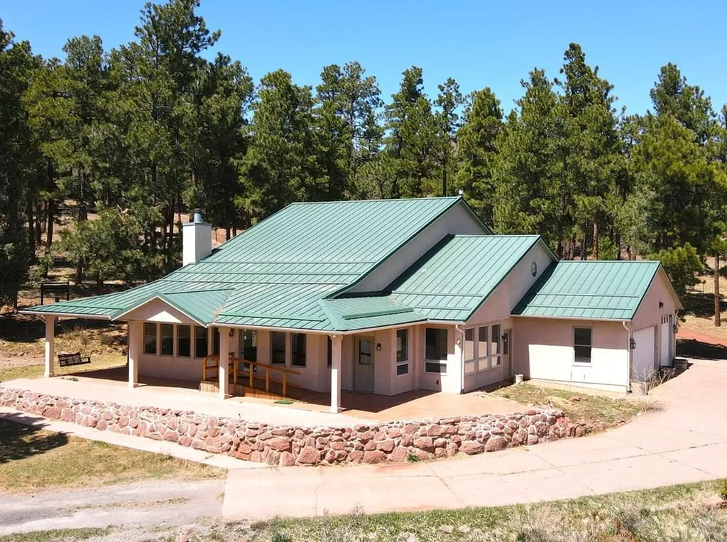 3990 North Creek Road Beulah CO 81023