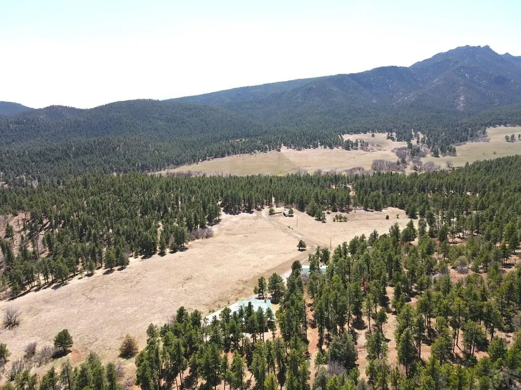 3990 North Creek Road Beulah CO 81023