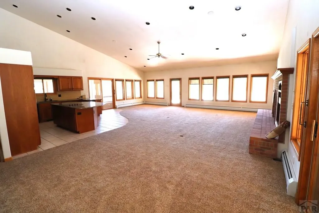 3990 North Creek Road Beulah CO 81023