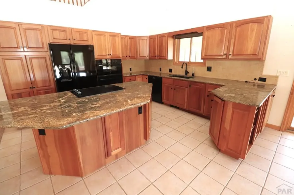 3990 North Creek Road Beulah CO 81023