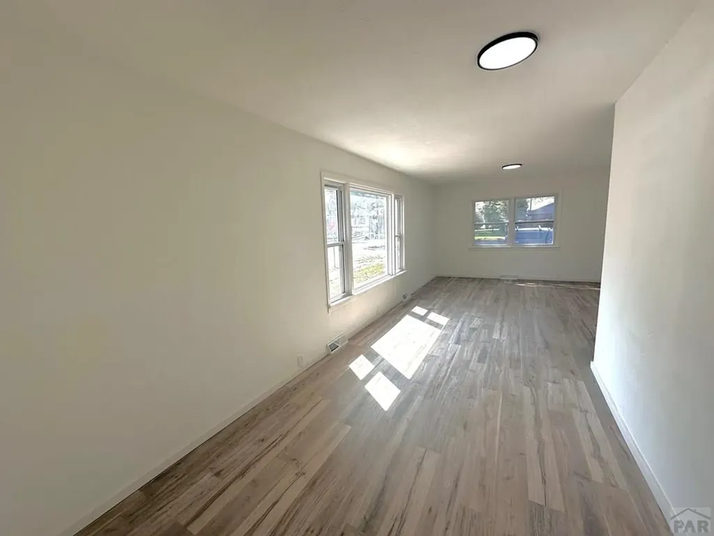 219 W 6th Street La Junta CO 81050